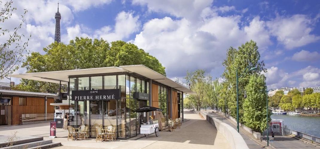 LE CAFÉ PIERRE HERMÉ PONT DE L'ALMA